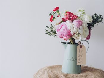 bouquet, aesthetics, vase, peonies, roses Wallpaper 800x600