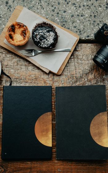 photo, coffee, camera, daily, table, wood table, cupcakes Wallpaper 800x1280