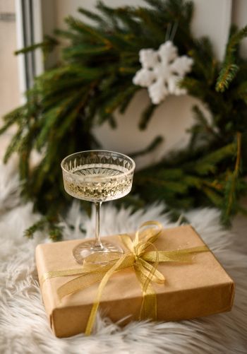 glass, sparkling, gift, packing, New Year Wallpaper 1668x2388