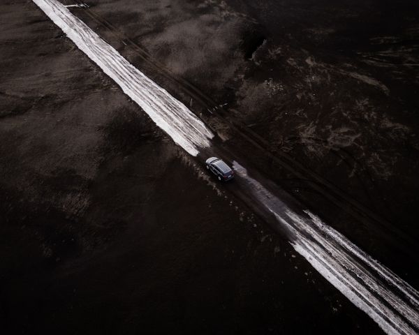 road, machine, snow, top view Wallpaper 1280x1024