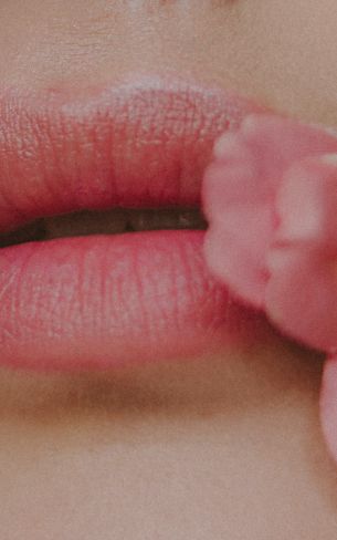 lips, flower, girl Wallpaper 800x1280