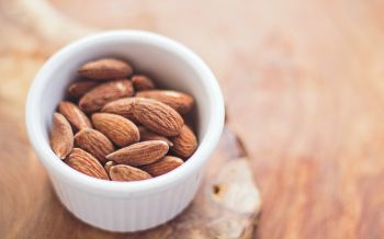 nuts, almond, benefit Wallpaper 1920x1200