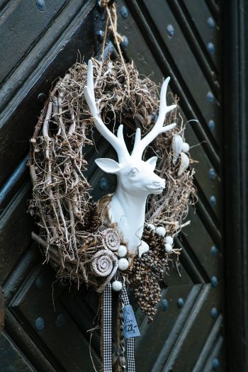 wreath, deer Wallpaper 640x960