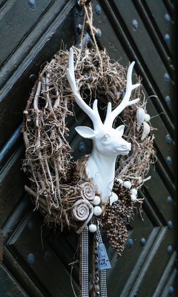 wreath, deer Wallpaper 1200x2000
