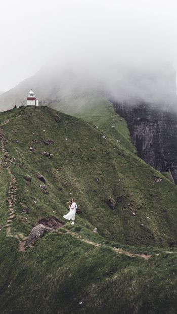Iceland, Faroe Islands Wallpaper 640x1136