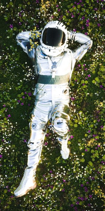 astronaut, grass, rest Wallpaper 720x1440
