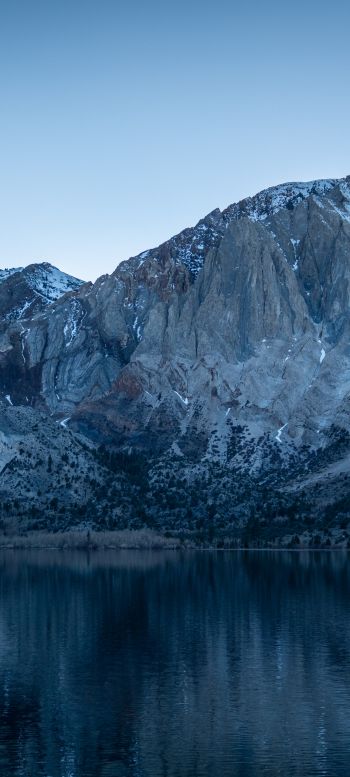 Обои 1080x2400 горы, озеро, отражение