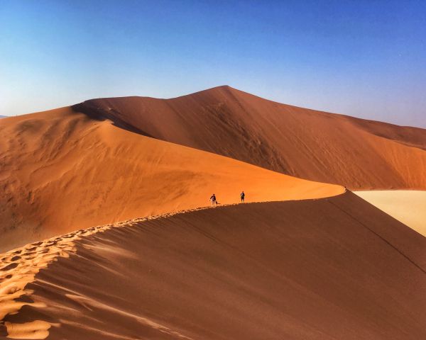 Обои 1280x1024 пустынный пейзаж, дюны