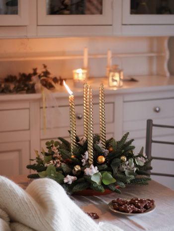 candles, spruce Wallpaper 1620x2160