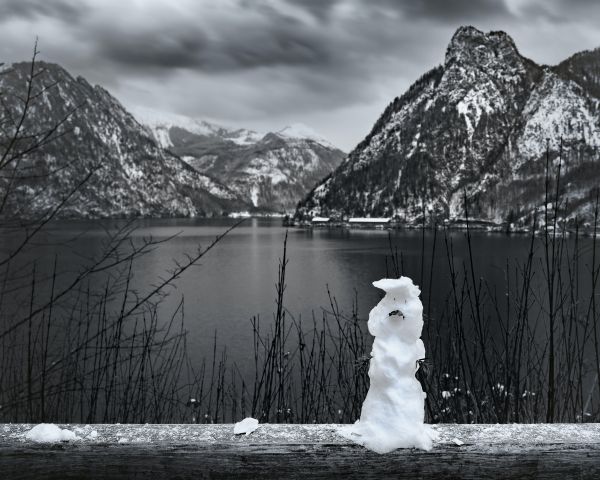 mountains, lake, snowman Wallpaper 1280x1024
