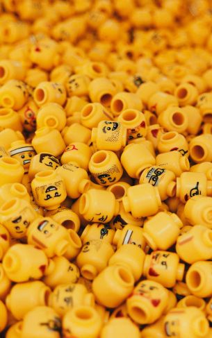 head, yellow, lego Wallpaper 1752x2800