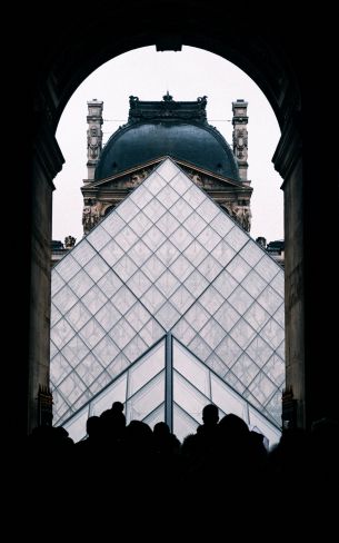 Обои 1600x2560 Париж, Франция Франция уличная фотография архитектура купол человек арка арочный шпиль шпиль башня