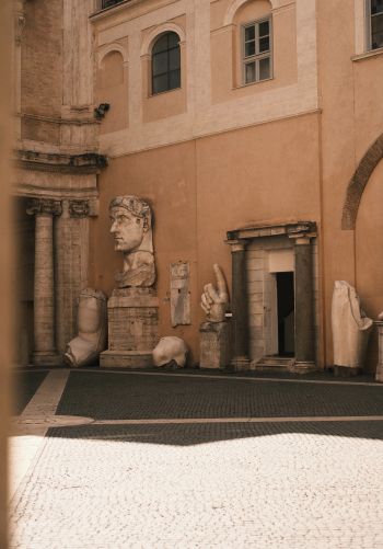 Обои 1668x2388 Рим, Рим, Италия Рим уличная фотография Рим музей человек одежда одежда архитектура строительство напольное покрытие город городской млекопитающее портрет стена человек