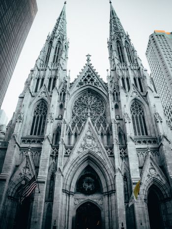 St. Patrick's Cathedral, New York, USA Wallpaper 2048x2732