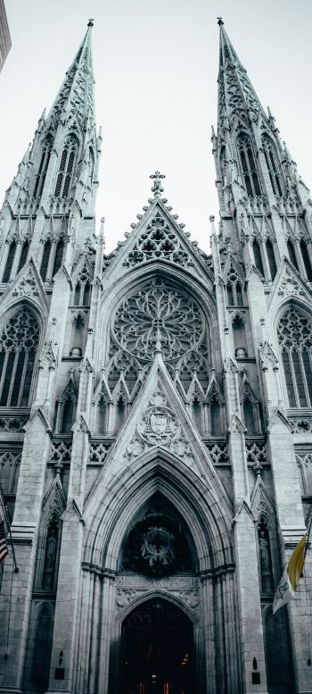 St. Patrick's Cathedral, New York, USA Wallpaper 720x1600
