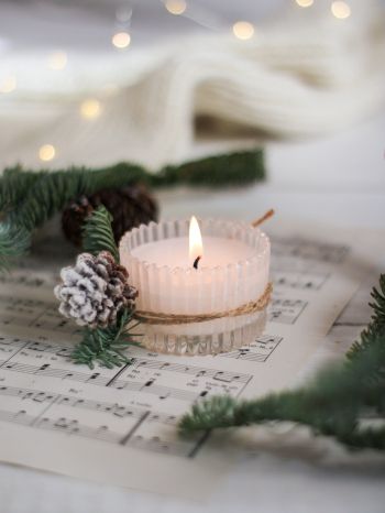 candle, holiday, fire Wallpaper 1668x2224