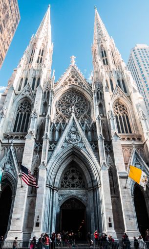 St. Patrick's Cathedral, New York, USA Wallpaper 1200x2000