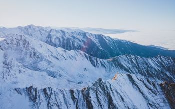 Обои 2560x1600 снег в горах, горы, зима, вид с дрона