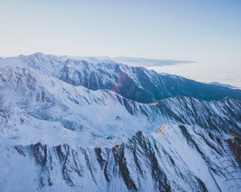 Обои 1280x1024 снег в горах, горы, зима, вид с дрона