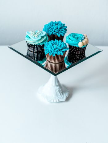 cupcakes, food, aesthetics, blue Wallpaper 1620x2160