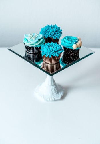 cupcakes, food, aesthetics, blue Wallpaper 1668x2388