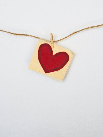 heart, postcard, love, thread, Wallpaper 1536x2048