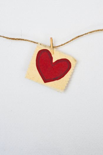 heart, postcard, love, thread, Wallpaper 640x960