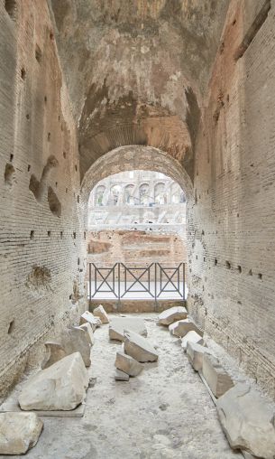 colosseum, Rome, Italy Wallpaper 1200x2000