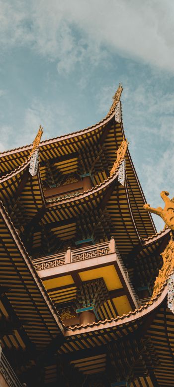 China, Fujian, Fuzhou, temple Sichan Wallpaper 1440x3200