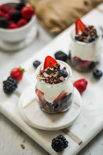 dessert, strawberry, panacotta Wallpaper 640x960