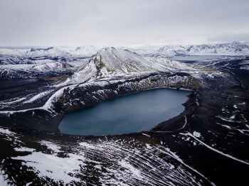 Iceland, mountains, lake, snow Wallpaper 800x600