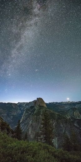 Yosemite Valley, USA Wallpaper 720x1440