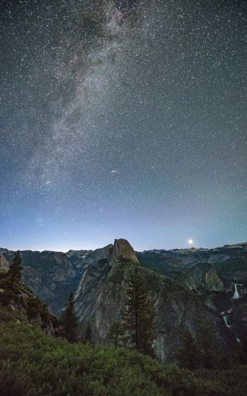 Yosemite Valley, USA Wallpaper 800x1280