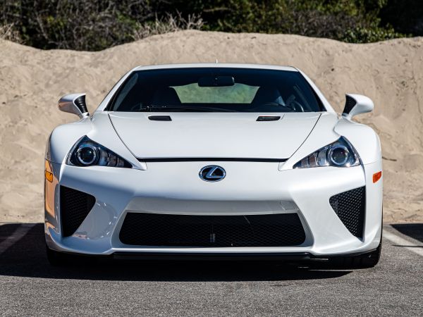 Lexus, Lexus LFA, sports car Wallpaper 1024x768