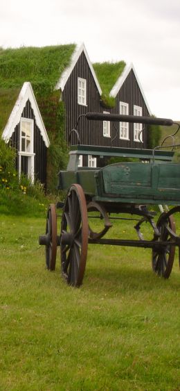 Iceland, green, house, telga Wallpaper 1080x2340