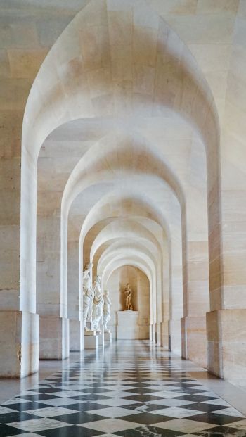 Palace of Versailles, Versailles, France Wallpaper 640x1136