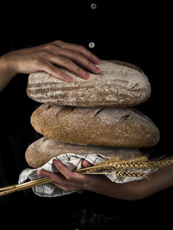 bread, baked goods, rye Wallpaper 2048x2732
