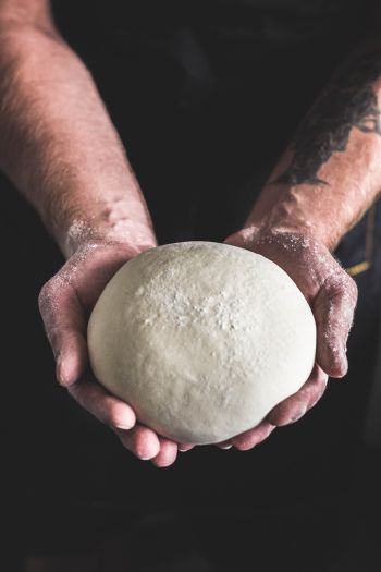 dough, hands, chef Wallpaper 640x960