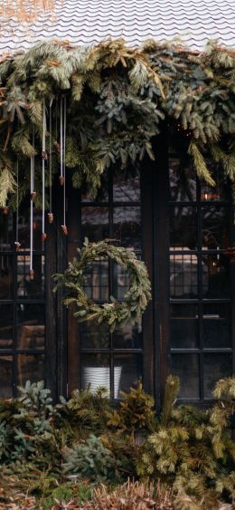 wreath, coniferous branches, christmas Wallpaper 1080x2340