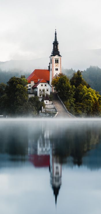 Lake Bled, Bled, Slovenia Wallpaper 1080x2280