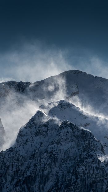 Обои 1080x1920 горы, снег, ветер