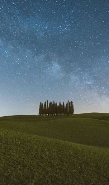 Tuscany, Italy, night Wallpaper 600x1024