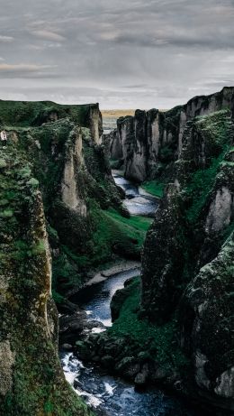 Iceland, mountains, river Wallpaper 640x1136