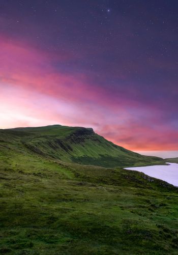 Isle of Skye, Great Britain Wallpaper 1668x2388