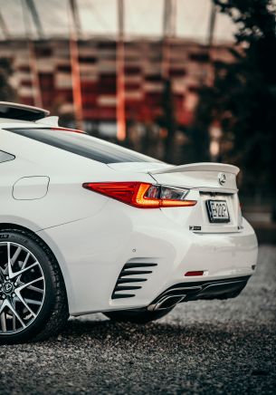 Обои 1668x2388 Lexus RC 350