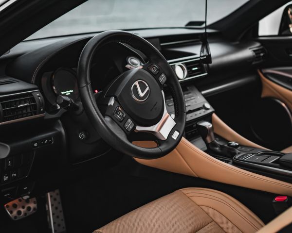 Обои 1280x1024 Lexus, салон, руль