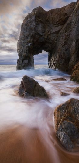 Arch of Porta Blanc, Saint-Pierre-Quiberon, France Wallpaper 1440x2960