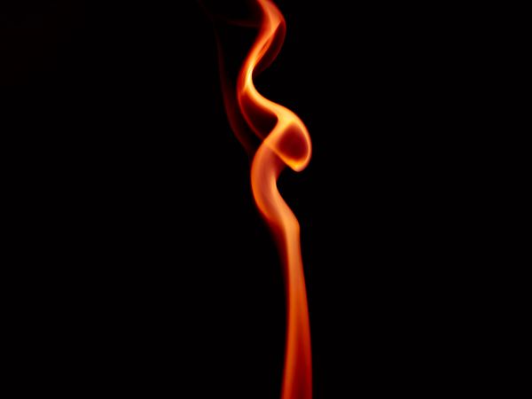 flame, black background Wallpaper 800x600