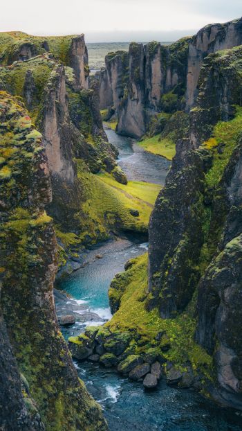Обои 750x1334 Исландия, горы, река