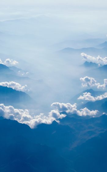 Обои 1600x2560 облака, горы